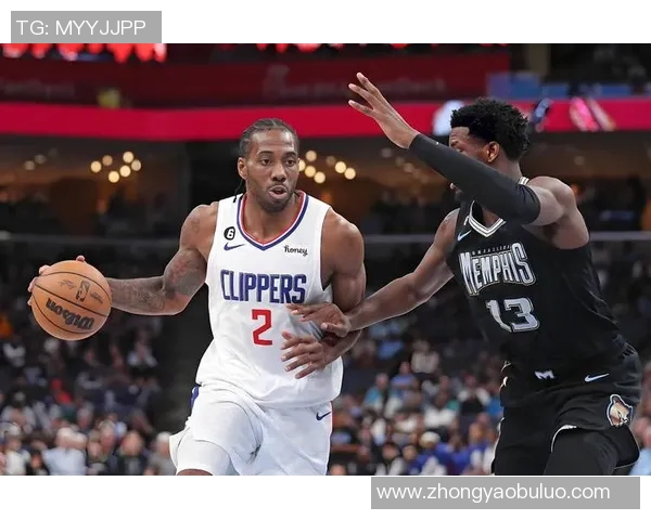 爵士艰难击败雄鹿，米切尔全场最高砍下27分